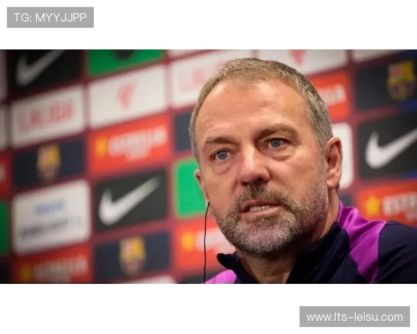 巴萨主帅弗利克炮轰FIFA最佳阵容评选：拉菲尼亚落选是笑话