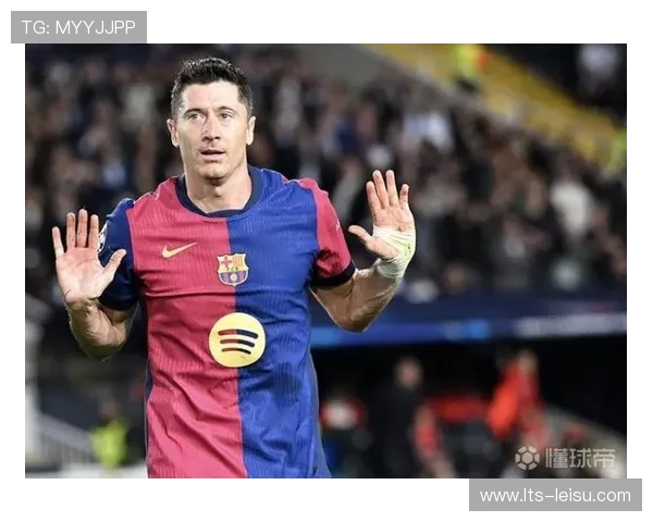 36岁莱万跑位热点图进化，禁区外肋部活动成进攻新支点